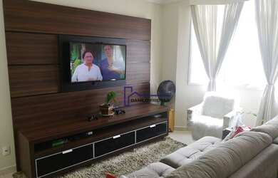 Imagem: O apartamento possui 2 Dormitórios, 2 Banheiros, 2 Vagas na