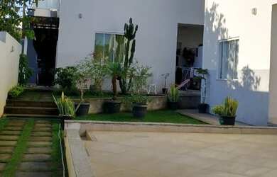 Imagem: A casa em condomínio possui 2 Dormitórios, 2 Banheiros, 1