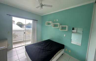 Imagem: O apartamento possui 1 Dormitório, 1 Banheiro, 1 Vaga na garagem