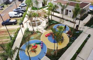 Imagem: O apartamento possui 2 Dormitórios, 1 Banheiro, 1 Vaga na garagem