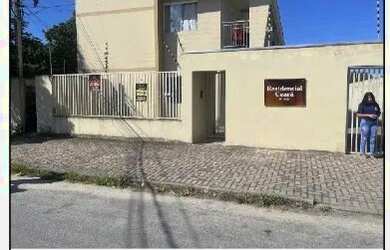 Imagem: A casa possui 1 Dormitório, 1 Banheiro, 1 Vaga na garagem