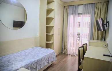 Imagem: O studio possui 1 Dormitório, 1 Banheiro, 1 Vaga na garagem