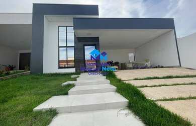 Imagem: A casa possui 3 Dormitórios, 3 Banheiros, 1 Vaga na garagem