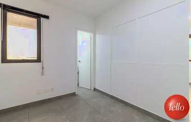 Imagem: O depósito possui 1 Vaga na garagem, 30m² de Área, Imóvel