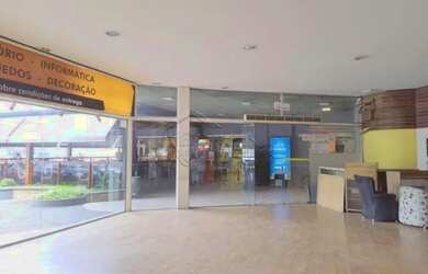 Imagem: O depósito possui 194m² de Área e está localizado em Centro