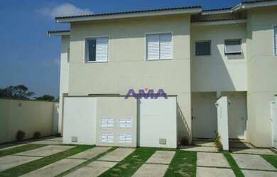 Imagem: A casa em condomínio possui 2 Dormitórios, 3 Banheiros, 2