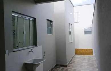 Imagem 2: Casa em São Diogo. 130m² de Área, 2 Vagas na garageme2 Dormitórios