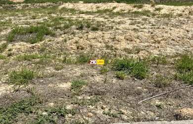 Imagem: O terreno possui 300m² de Área e está localizado em Jardim