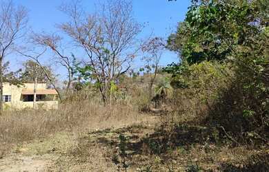 Imagem: A chácara possui 1.000m² de Área e está localizado em Ravena