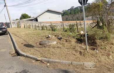 Imagem: O terreno possui 437m² de Área e Imóvel novo e está localizado