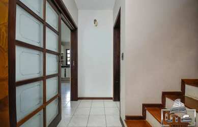 Imagem 9: Sobrado para venda tem 370 metros quadrados com 5 quartos em Atuba - Curitiba - PR