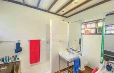 Imagem: O apartamento possui 3 Dormitórios, 5 Banheiros, 2 Vagas na