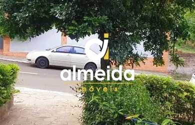 Imagem 5: CASA 5 DORMITÓRIOS COM ÓTIMA LOCALIZAÇÃO