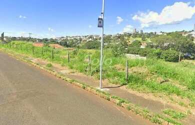 Imagem: O terreno possui 600m² de Área e está localizado em Vigilato