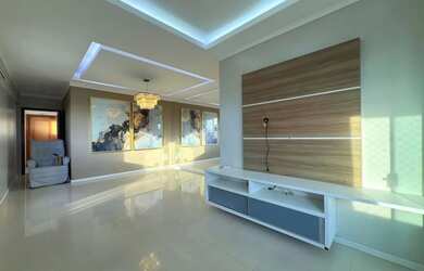 Imagem: O apartamento possui 3 Dormitórios, 3 Banheiros, 2 Vagas na