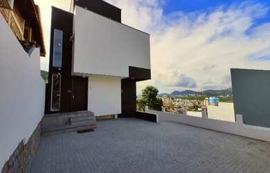 Imagem: A kitnet possui 1 Dormitório, 1 Banheiro, 32m² de Área e