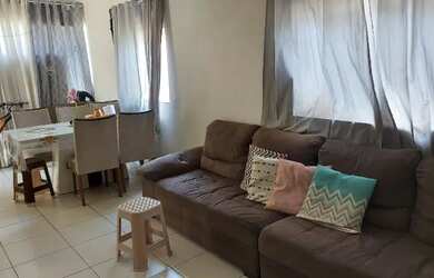 Imagem: A casa em condomínio possui 3 Dormitórios, 2 Banheiros, 2