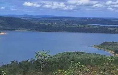 Imagem: O terreno possui 30.000m² de Área, Imóvel novo e está localizado