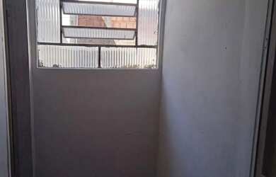 Imagem 5: Aluga-se kit incluso água e luz na QNM 05 da Ceilândia Sul