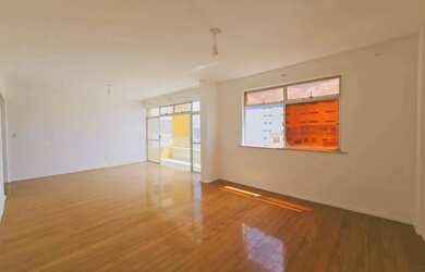 Imagem: O apartamento possui 3 Dormitórios, 3 Banheiros, 1 Vaga na