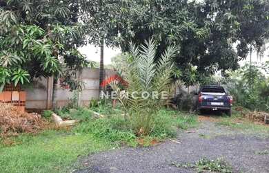 Imagem: A casa possui 2 Dormitórios, 1 Banheiro, 4 Vagas na garagem