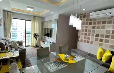 Imagem: O apartamento possui 3 Dormitórios, 2 Banheiros, 2 Vagas na