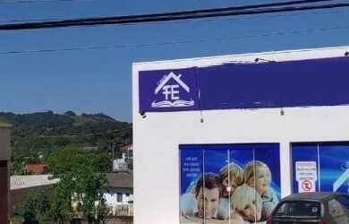 Imagem: O terreno possui 582m² de Área e está localizado em Pinheirinho