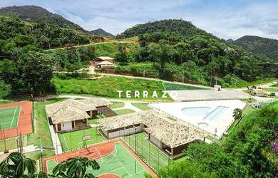 Imagem: O terreno possui 800m² de Área e está localizado em Vargem