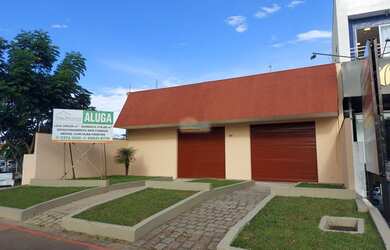 Imagem 1: LOJA para alugar com 460m² por R$ 7.800,00 no bairro Santa Felicidade...