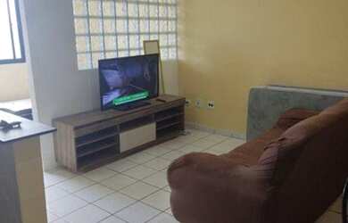 Imagem: A kitnet possui 1 Dormitório, 1 Banheiro, 1 Vaga na garagem