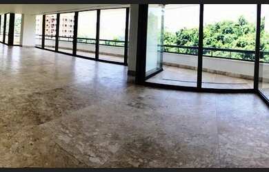 Imagem: O apartamento possui 4 Dormitórios, 5 Banheiros, 5 Vagas na