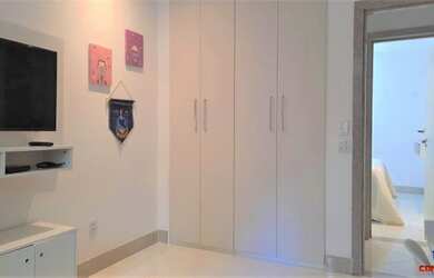 Imagem 8: Apartamento para Venda em Vitória, Praia do Canto, 3 dormitórios, 1 suíte, 3 banheiros, 1