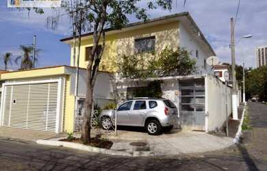 Imagem: A casa possui 3 Dormitórios, 3 Banheiros, 1 Vaga na garagem