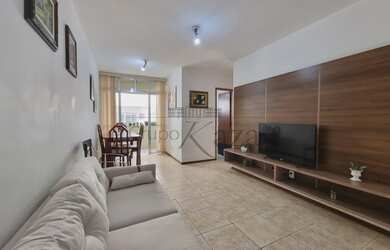 Imagem: A casa em condomínio possui 4 Dormitórios, 4 Banheiros, 4