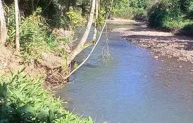 Imagem: A chácara possui 90.000m² de Área e está localizado em