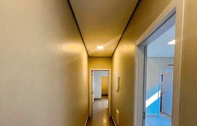 Imagem 8: Casa ampla com piscina bem localizada no Adrianópolis Prox a Av. Via...