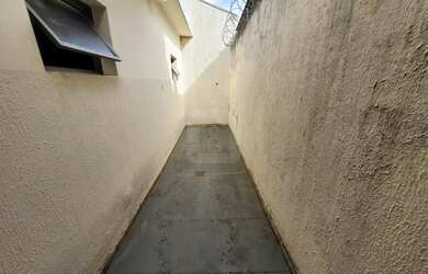 Imagem 15: Casa para locação e venda no bairro Osvaldo Resende