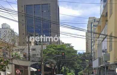 Imagem: O depósito possui 3 Vagas na garagem, 264m² de Área e está