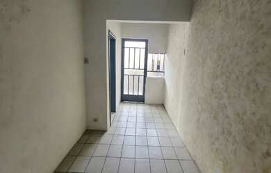 Imagem 11: Casa a venda na área central, próximo ao Posto Santa Rita, em Paranaguá