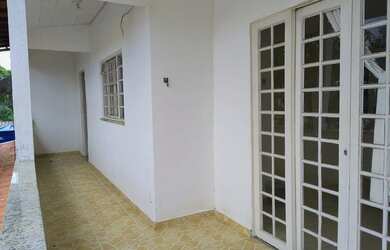 Imagem 4: Ampla casa em mini condomínio com 4 casas na reserva do pero