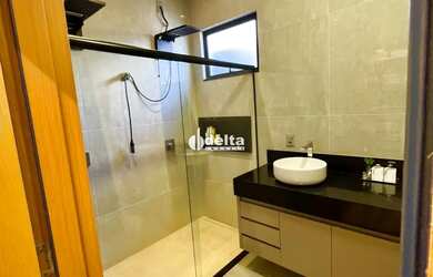 Imagem 10: Casa residencial em condomínio disponível para locação no bairro Grand...