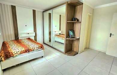 Imagem 7: Apartamento semi-mobiliado com 3 quartos para locação no Iririu por...