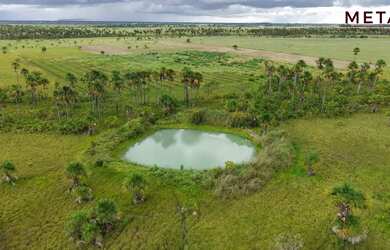 Imagem: A fazenda possui 200m² de Área e está localizado em Área