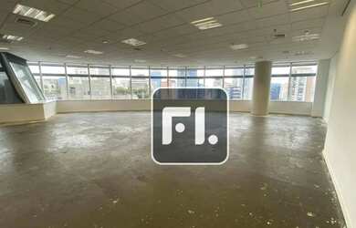 Imagem 2: Conjunto, 2513 m² - venda por R$ 71.117.000,00 ou aluguel por R$ 661.111,01/mês...