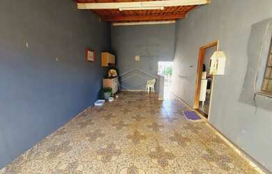 Imagem 4: Casa Residência em Jaú. 12m² de Área, 3 Vagas na garageme2 Dormitórios