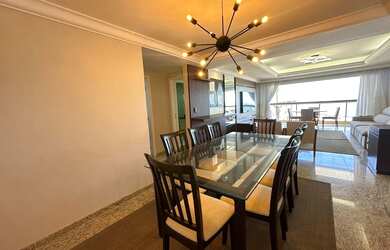 Imagem 5: Apartamento para venda tem 239 metros quadrados com 4 quartos em Praia...