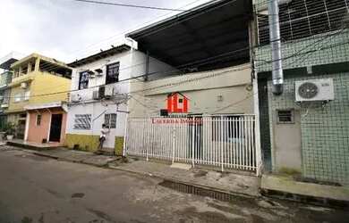 Imagem 10: Casa Comercial na praça do Carangueijo no Eldorado
