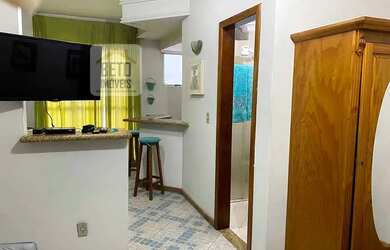 Imagem: O studio possui 1 Dormitório, 1 Banheiro, 65m² de Área e