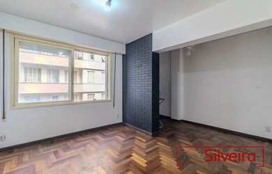 Imagem: Apartamento mobiliado e reformado no coração de Porto Alegre