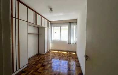 Imagem: O apartamento possui 1 Dormitório, 1 Banheiro, 55m² de Área